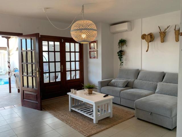 Villa Maday May Плая Бланка Екстериор снимка